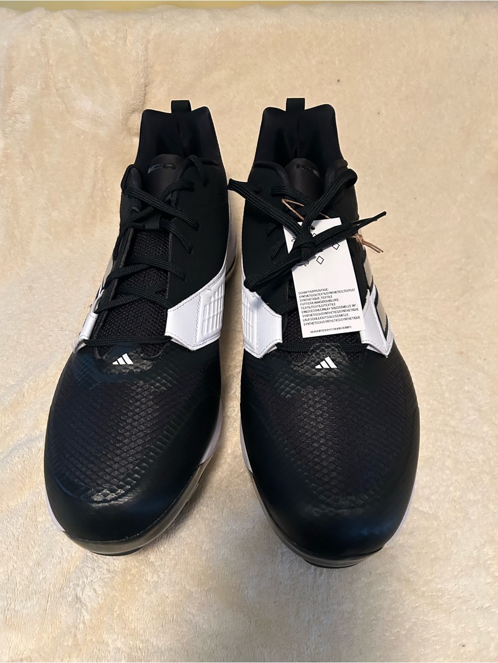 Men's Black and White baseball Performance Cleats Men’s size 17